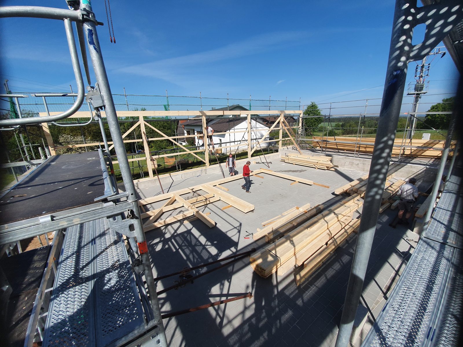 Hallenneubau mit Holzkonstruktion, Luftaufnahme