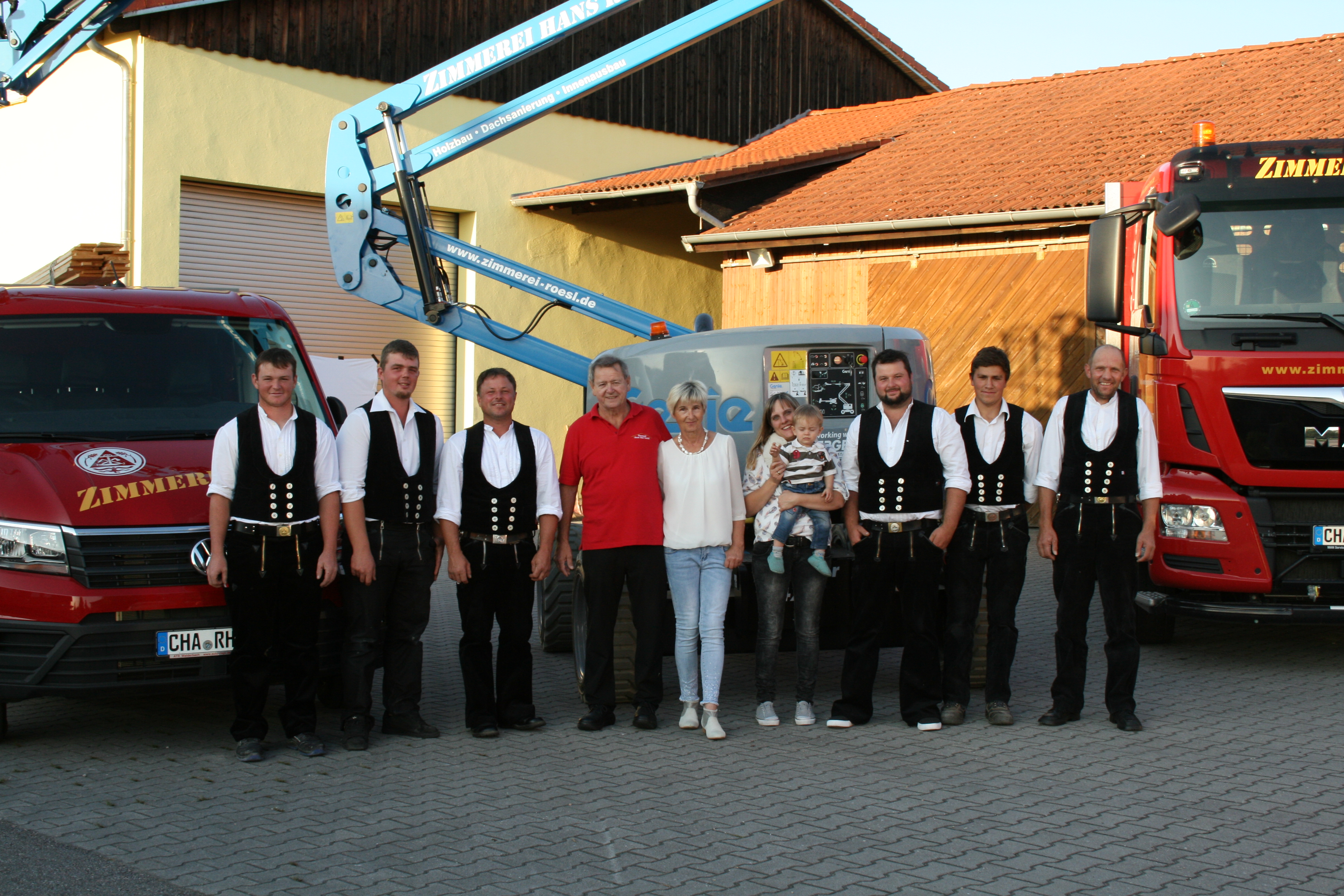 Das Team der Zimmerei H. Rösl GmbH
